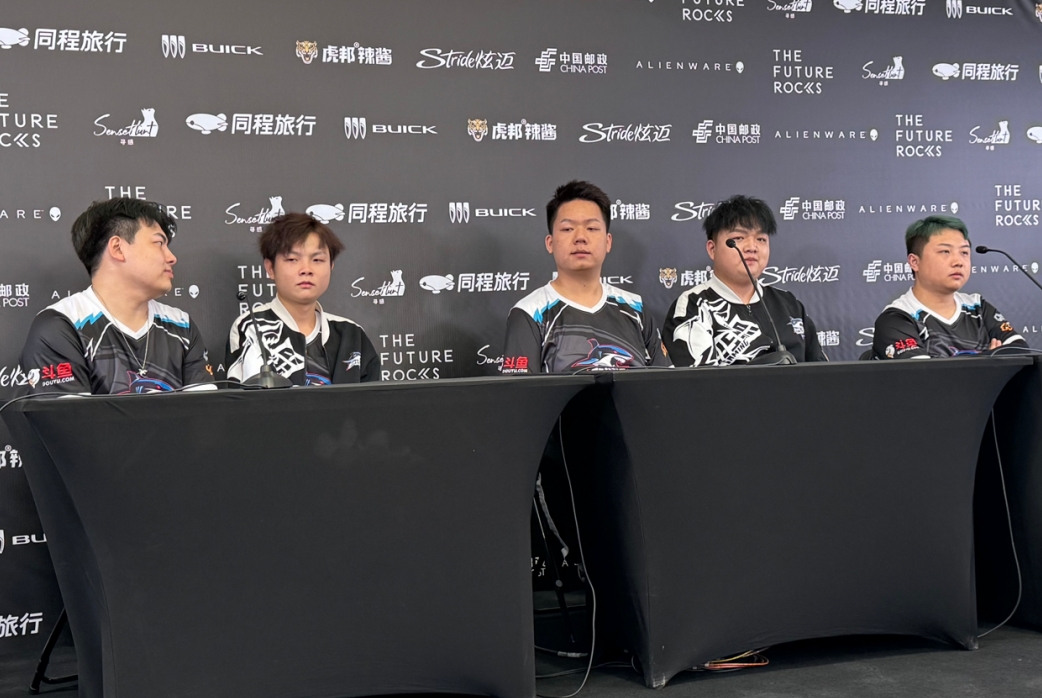 逆流而上“鲨”身成冠！山东首场电竞顶级职业联赛-2024穿越火线职业联赛春季总决赛在济南完美落幕！(图7)