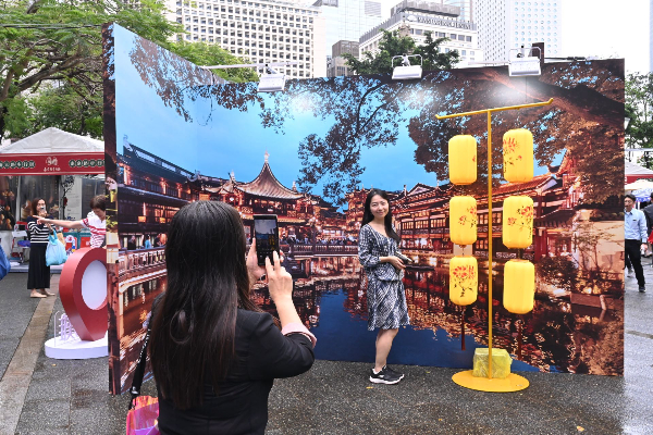 2024上海美食节在香港举办展现海派美食传承与创新(图3)