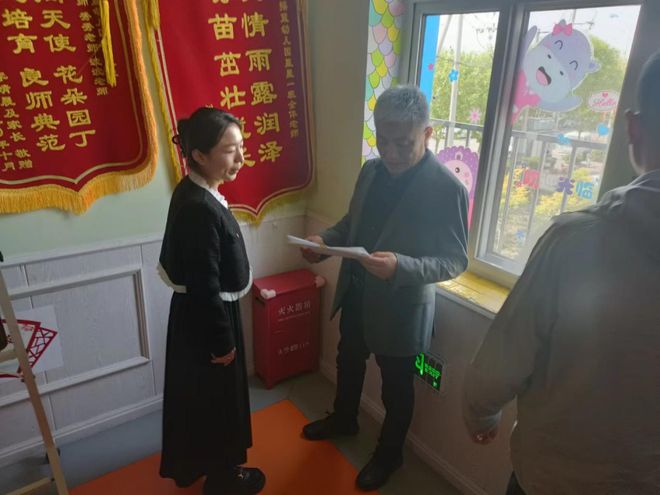 食品安全震新社区严守食品安全底线守护师生饮食