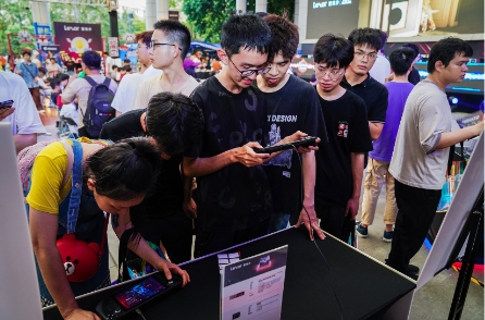 超能储存科技催生电竞新辉煌！(图2)