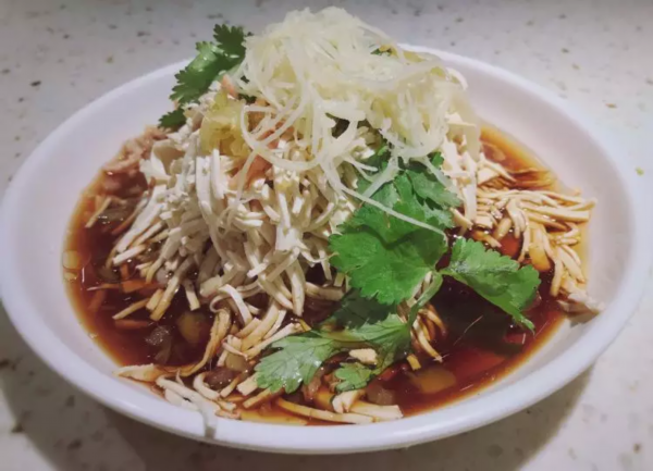 自然山水成诗美食直接把人馋哭！这座“世界美食之都”的慢城从未让你失望过！(图22)