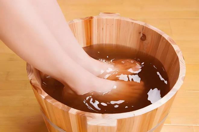 今日立夏阳气渐盛养心先行中医养生小知识建议人手一份！(图2)