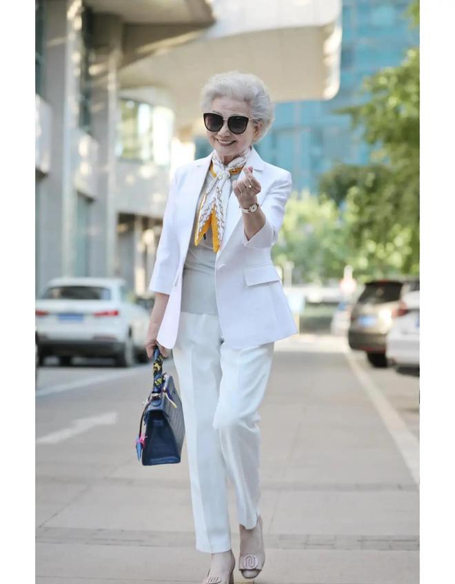 为什么痛失老伴后寡居的女人多半会长寿？归根结底是这3个原因(图12)