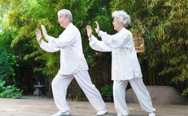 为什么痛失老伴后寡居的女人多半会长寿？归根结底是这3个原因(图18)