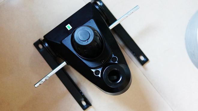 够潮流更解压:BLACKLYTE逐夜电竞椅评测(图10)