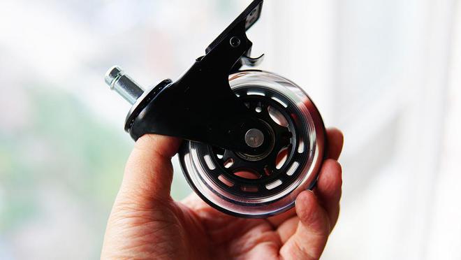 够潮流更解压:BLACKLYTE逐夜电竞椅评测(图13)