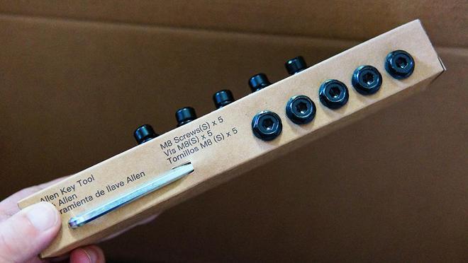 够潮流更解压:BLACKLYTE逐夜电竞椅评测(图12)