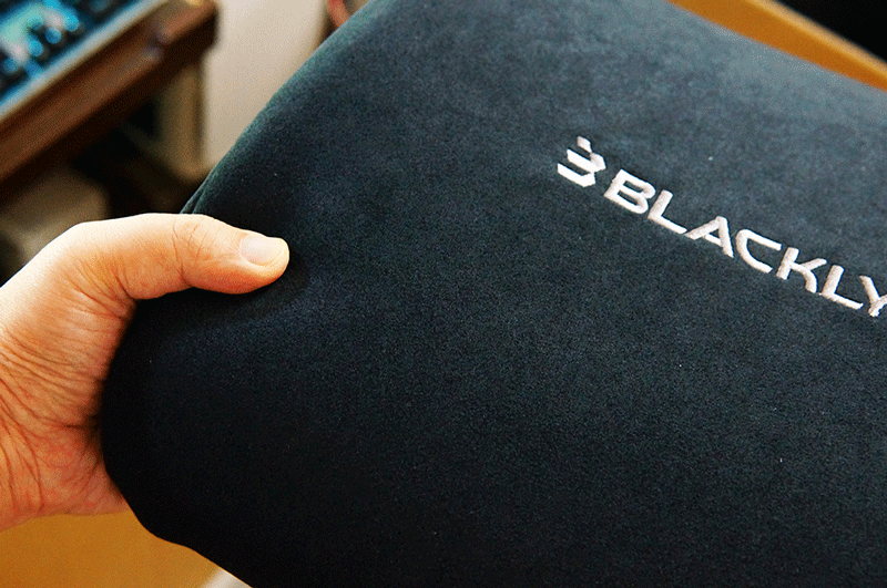 够潮流更解压:BLACKLYTE逐夜电竞椅评测(图20)