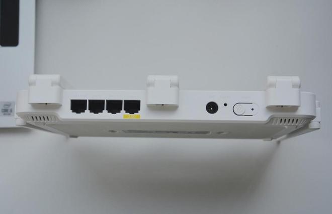 家庭网络直接一步到位锐捷雪豹BE50实测:WIFI7+电竞属性(图6)