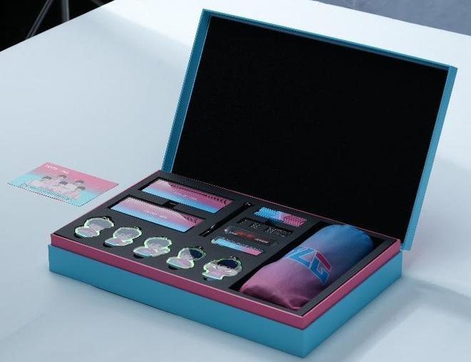 电竞发烧友的潮流之选Lexar雷克沙与BLG联名限定礼盒不容错过(图3)