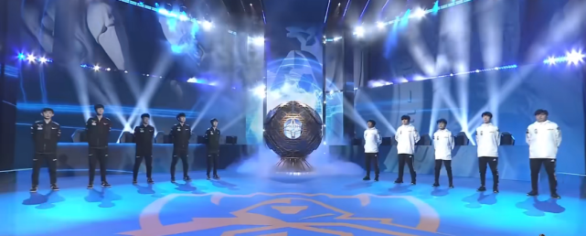 “耐克黑”大战“阿迪白”谁是电竞营销顶流?(图2)