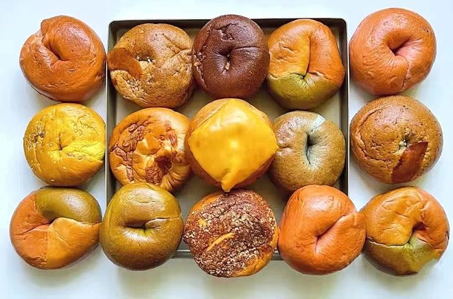 面包悄悄的餐饮化一年盈利上千万!(图7)