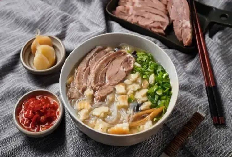 陕西这几样特色美食地道经典很多外地人都爱吃! 陕西这几样特色美食地道经典很多外地人都爱吃!