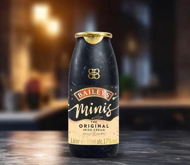 新消费周报Net-a-Porter将撤出中国；妙可蓝多拟收购蒙牛奶酪100%股权；西贝推出新店型品牌(图5)