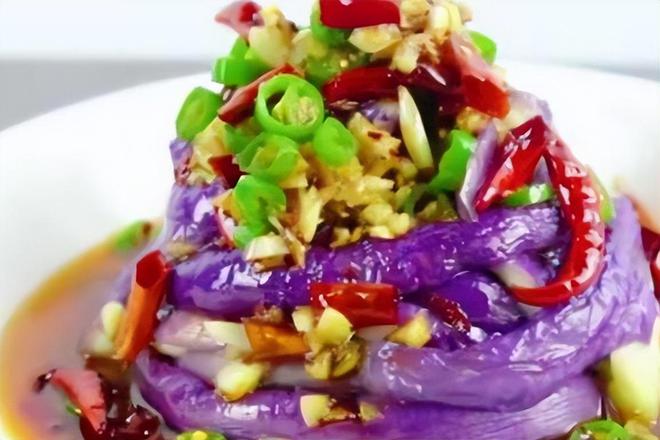 糖尿病美食:巧用芹菜和茄子清清爽爽吃晚餐(图3)