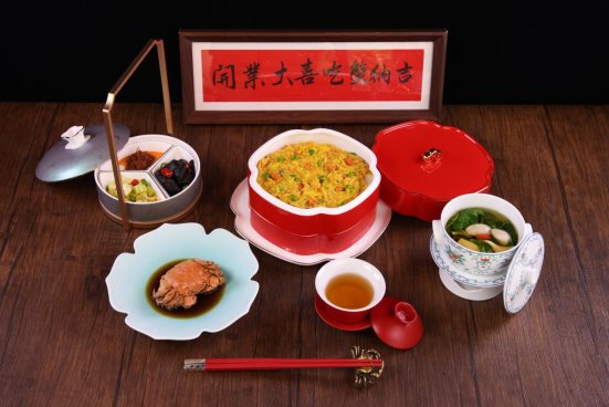 蟹太太蟹黄面淮海路新店盛大开业引领美食风向 蟹太太蟹黄面淮海路新店盛大开业引领美食风向