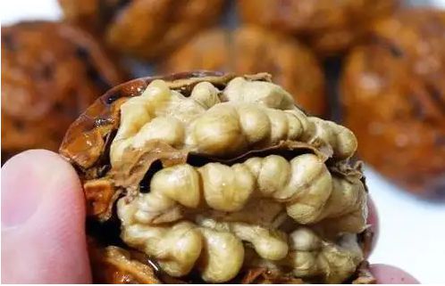 新长寿秘诀公布:睡眠才排第九排第一的是被忽视的它…(图2)