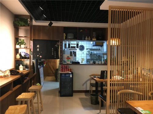 开餐馆亏本百万35岁的他选择做头条美食博主 开餐馆亏本百万35岁的他选择做头条美食博主