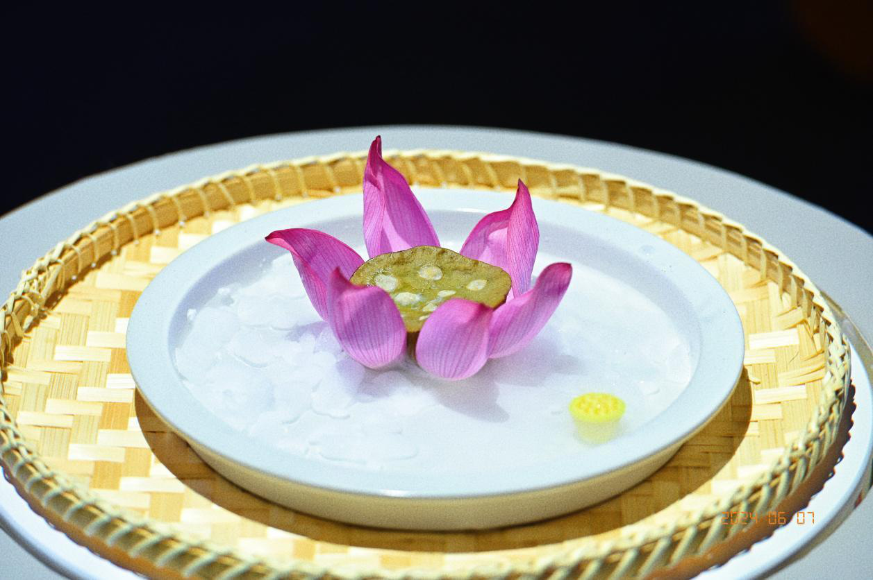 探寻千年味蕾之旅品味华夏文明之魂《穿越时空的美食》今日开播(图3)