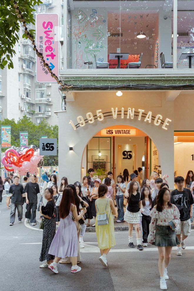 这很重庆!非标商业又出新玩法了(图15)