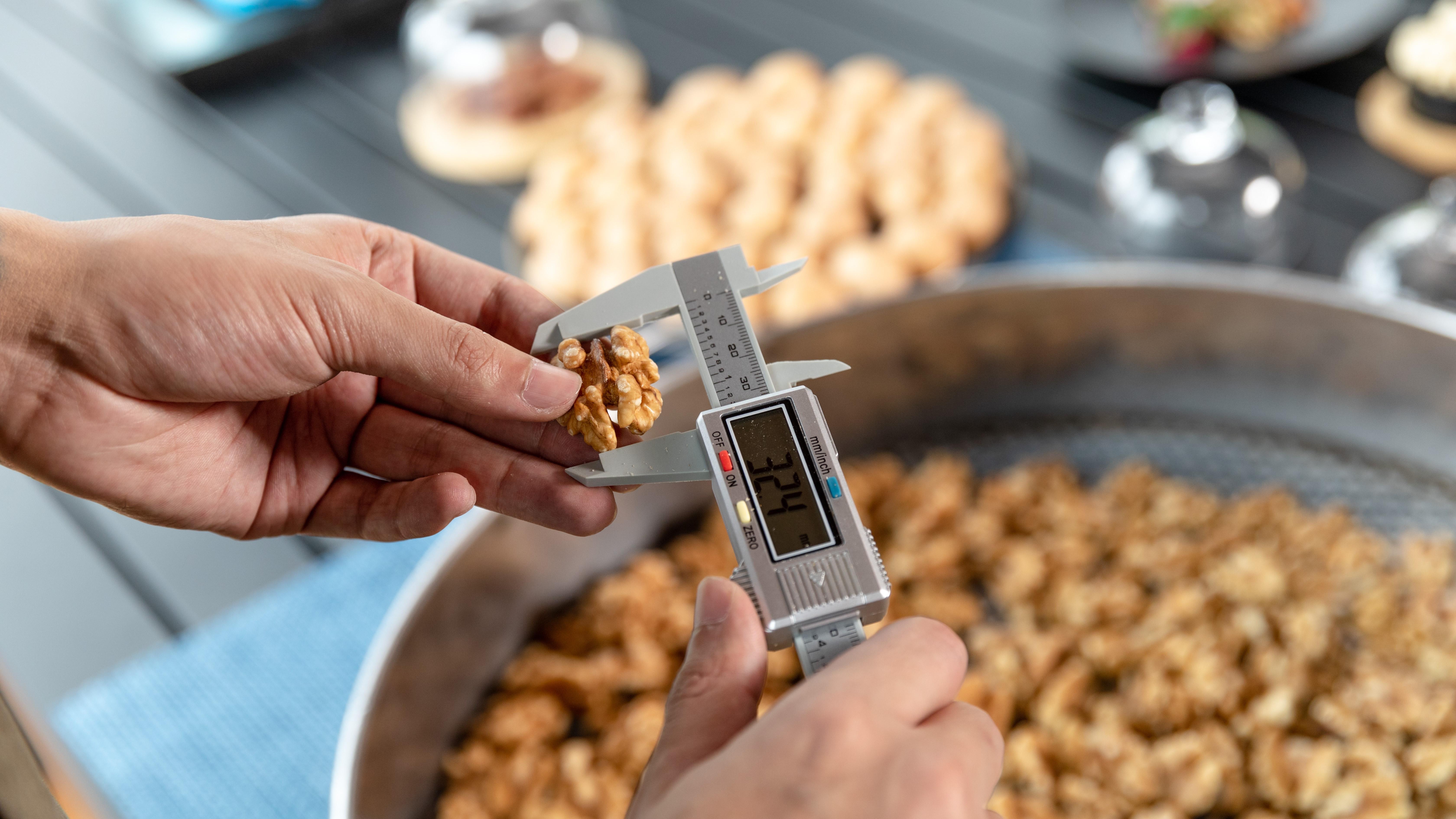 向世界传播中国年味洽洽食品出海背后的“硬实力”(图2)