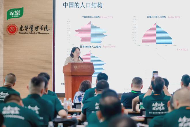 狂卷价格战之后餐饮人找到了“抢客”新路子(图6)