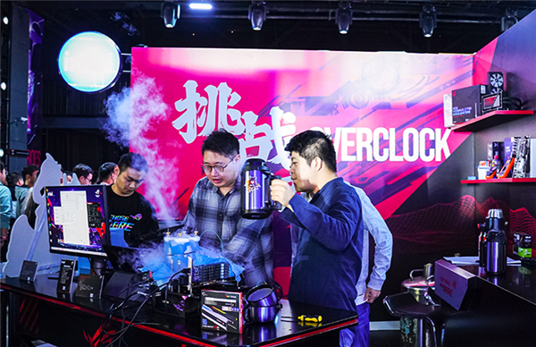 BW2024华硕主板邀你打卡ROG星舰(图2)