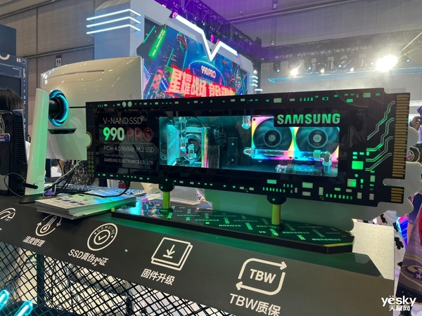 LPL名宿助阵三星存储引领爆燃BiliBiliWorld电竞现场(图15)