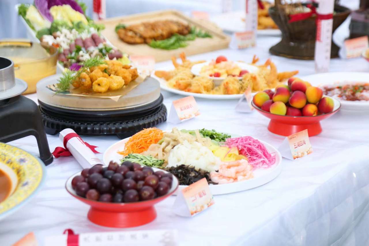 宁夏:“大武口鲜味来”2024·大武口凉皮美食季金牌合伙人活动启动(图2)