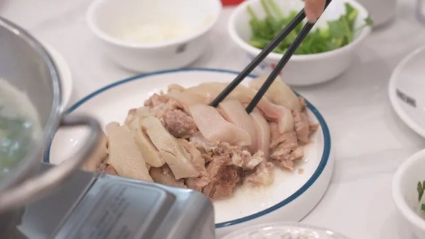 上海「羊肉美食地图」赶紧码住！三伏天吃羊肉以热攻热