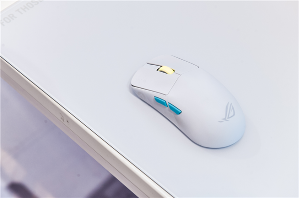 BW2024火热开启ROG外设装备惊喜亮相超能实力大放异彩(图7)