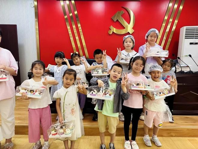 北京市通州区定海园二里社区“创意烘焙美味共享”(图2)