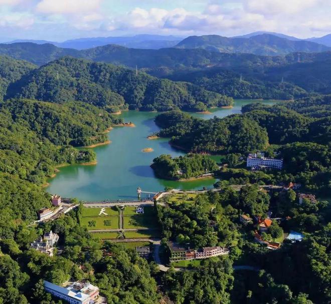 广东适合退休旅居的2座城一个以风光名胜著称一个以美食扬名天下!(图4)