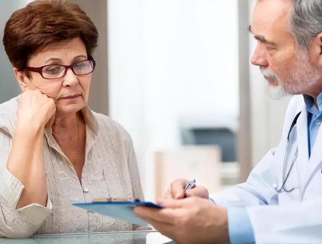 医生提醒:岁数大了宁可吃腌菜熏肉都不要多吃这4种蔬菜(图10)