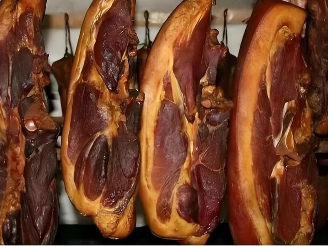 医生提醒:岁数大了宁可吃腌菜熏肉都不要多吃这4种蔬菜(图13)