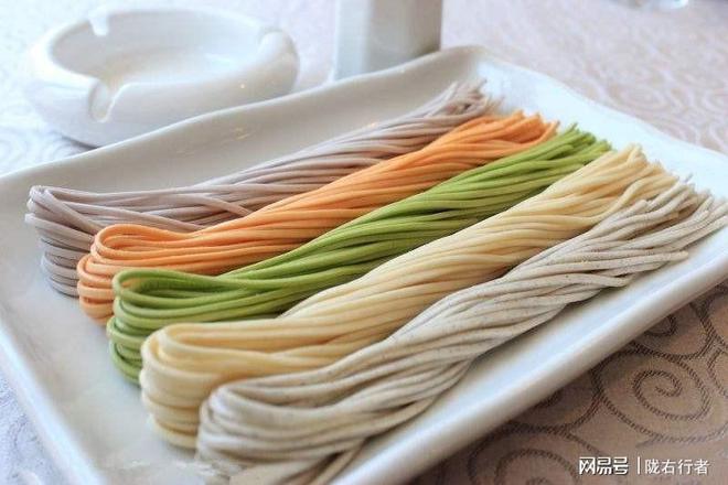 中华饮食文化的温情礼仪：迎客的饺子送客的面(图2)