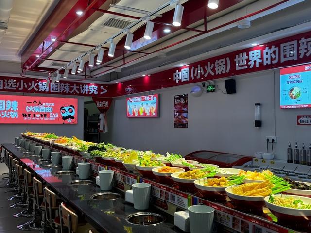 1元锅底、无限畅吃的小火锅能吃出什么品质？(图2)