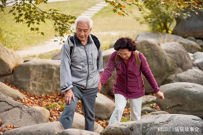 65岁大妈:别犯糊涂儿女再孝顺也不如这几样东西靠得住(图3)