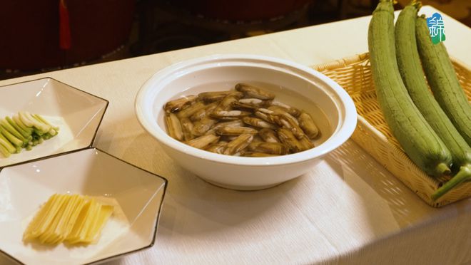清热凉血还能美容养颜这道美食学起来丨“闵”朝吃啥