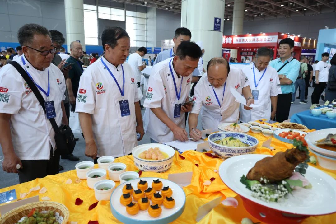 “惠直达”宴会菜闪耀亮相2024中国食文化海参美食嘉年华(图2)