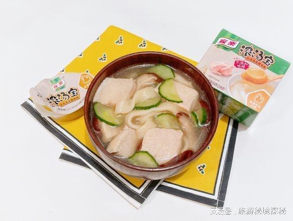 饕餮美味视觉盛宴低脂低盐冻豆腐蔬菜鸡汤